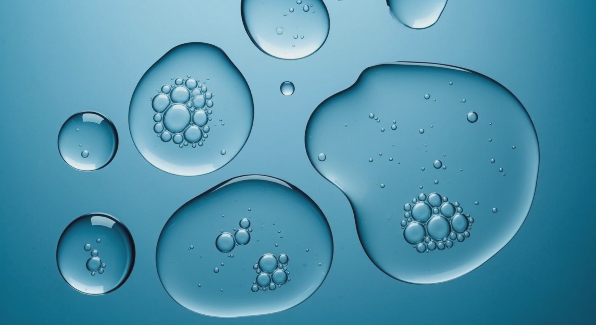 Alloi Skin Vital Copper Blue Liquid and Bubbles